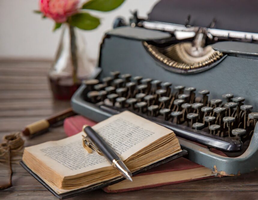 Freelance writing | how to pitch articles | finding article ideas | SEO writing | freelance submission process | where to get published | freelance inspiration | freelance tips